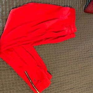 Zyia Everywhere Joggers - Large